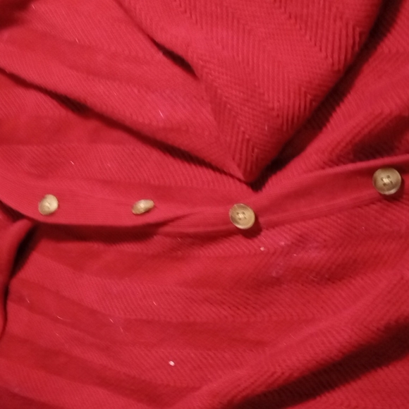 Red cotton  cardigan. - Picture 3 of 3